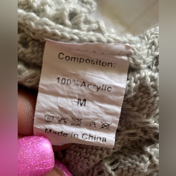 Light Gray Crochet Sleeve Cable Knit Women’s Sweater - Picture 14 of 14